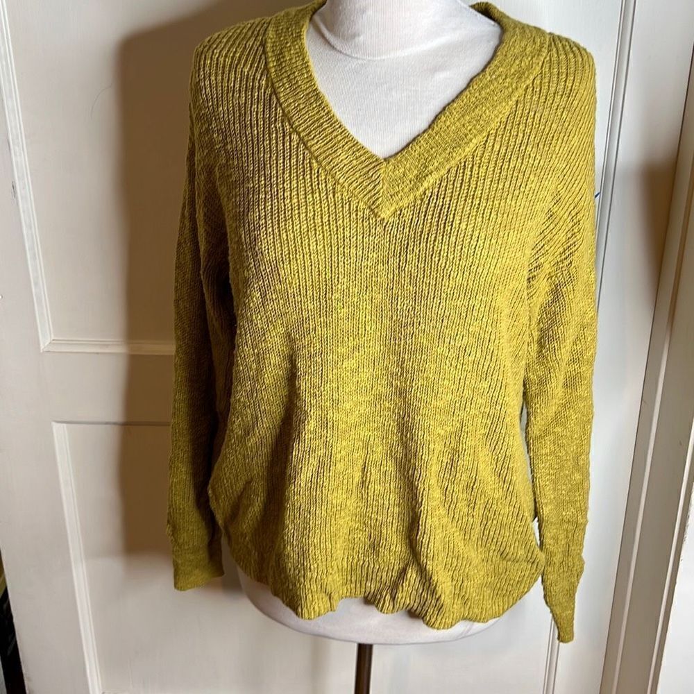 Sonoma Long Sleeve V-neck Sweater Chartreuse Yellow NWT - Picture 5 of 5